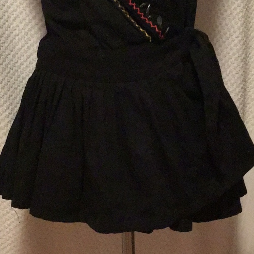 🛍🛍 3/$30 🛍🛍 wrap top - Picture 6 of 6